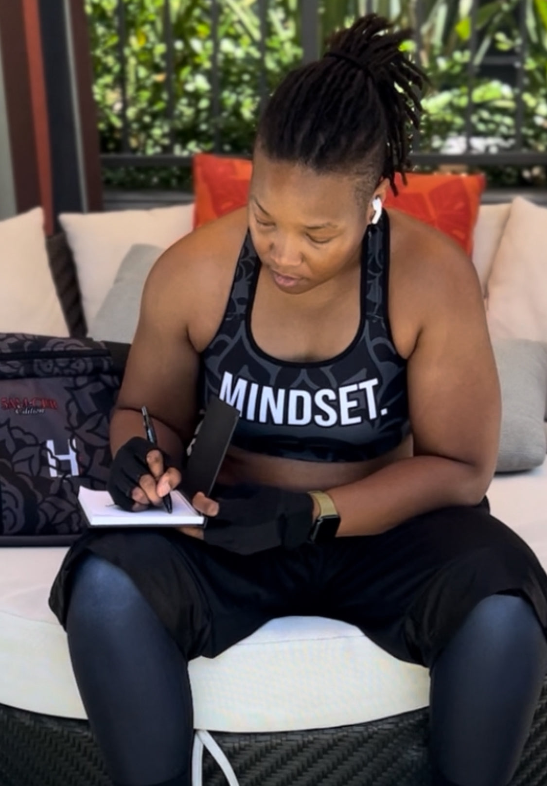 MINDSET. Collection Padded Sports Bra